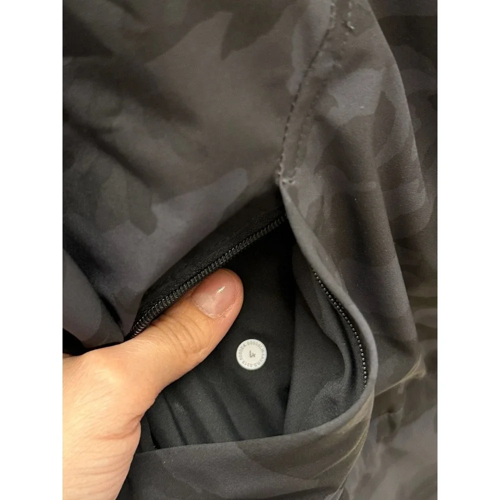 Lululemon Hooded Define Jacket Heritage 365 Camo Deep Coal Multi Size 4